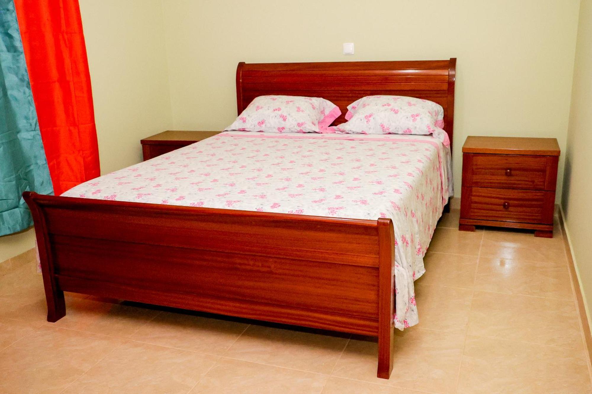 Fadias Quartos - Rooms Ribeira Grande Eksteriør billede